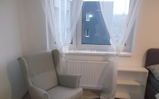 Byt 1+kk, 33 m² – Praha, Vysočany, ulice Strnadových 1006 k pronájmu | REALT