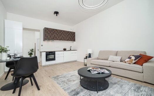 Pronájem bytu 2+kk, 58 m² – Praha, Libeň, ulice Zenklova