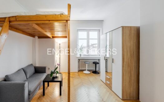 Pronájem bytu 1+kk, 25 m² – Praha, Nusle, ulice 5. května