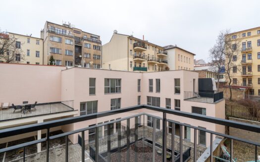 Pronájem bytu 2+kk, 48 m² – Praha, Vinohrady, ulice Varšavská