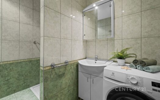 Prodej bytu 2+kk, 74 m² – Praha, Vršovice, ulice Uzbecká 1463