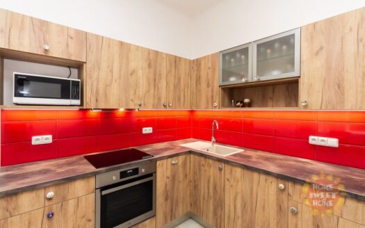 Pronájem bytu 2+1, 70 m² – Praha, Žižkov, ulice Žerotínova