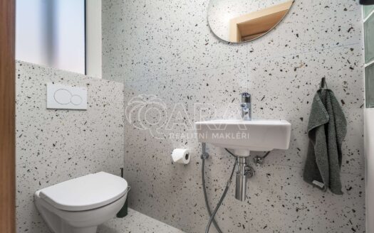 Pronájem bytu 2+kk, 47 m² – Praha, Libeň, ulice Pivovarnická