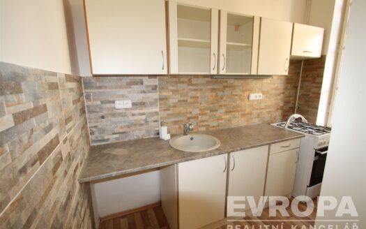 Pronájem bytu 5+kk, 120 m² – Praha, Vinohrady, ulice Mánesova