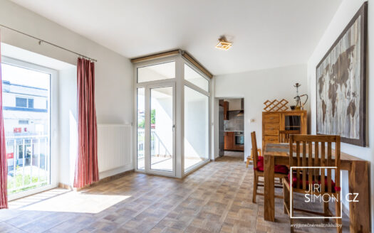 Pronájem bytu 2+kk, 65 m² – Praha, Ruzyně, ulice Drnovská