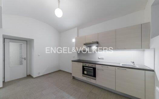 Pronájem bytu 2+1, 58 m² – Praha, Nové Město, ulice Legerova