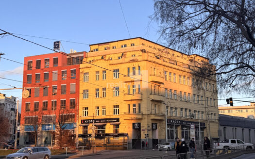 Byt 3+1, 100 m² – Praha, Vysočany, ulice Kolbenova 277 k pronájmu | REALT