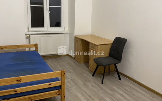 Byt 1+kk, 17 m² – Praha, Kobylisy, ulice Zenklova 66 k pronájmu | REALT