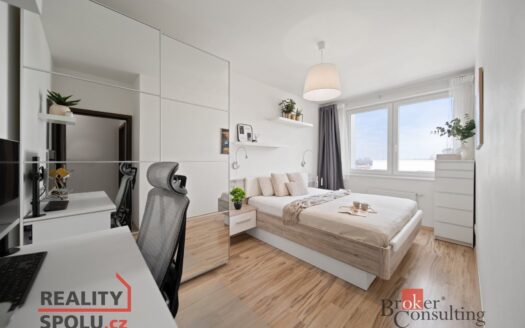 Prodej bytu 3+kk, 76 m² – Praha, Uhříněves, ulice U uhříněveské obory 1552