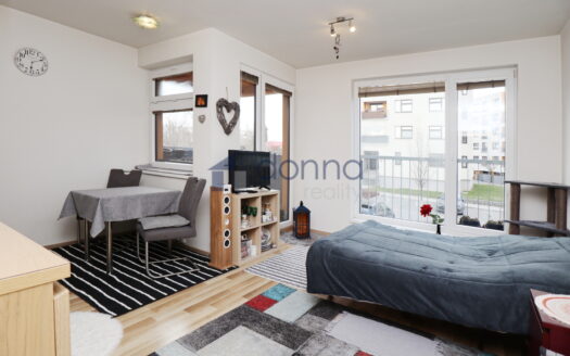 Prodej bytu 1+kk, 32 m² – Praha, Uhříněves, ulice Jindřicha Bubeníčka