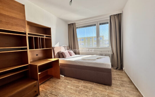 Byt 3+1, 70 m² – Praha, Kobylisy, ulice Chotovická 1749 k pronájmu | REALT