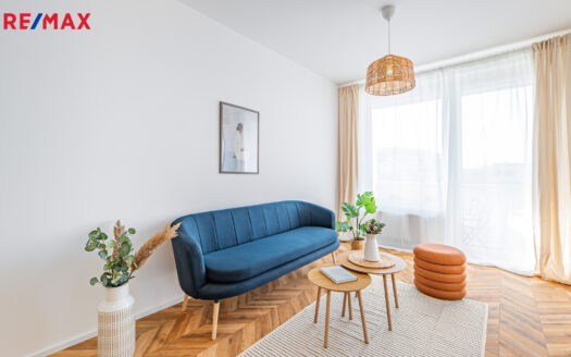 Prodej bytu 2+kk, 40 m² – Praha, Dolní Měcholupy, ulice Honzíkova 711