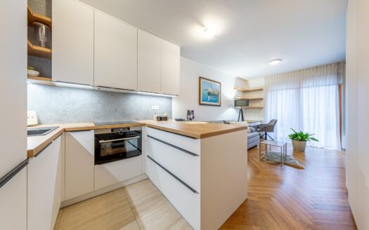 Byt 1+kk, 38 m² – Praha, Dolní Měcholupy, ulice Na návsi k pronájmu | REALT