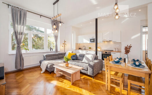 Prodej bytu 2+kk, 58 m² – Praha, Michle, ulice Sedlčanská 1102