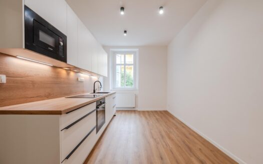 Pronájem bytu 2+1, 76 m² – Praha, Smíchov, ulice Ke Koulce