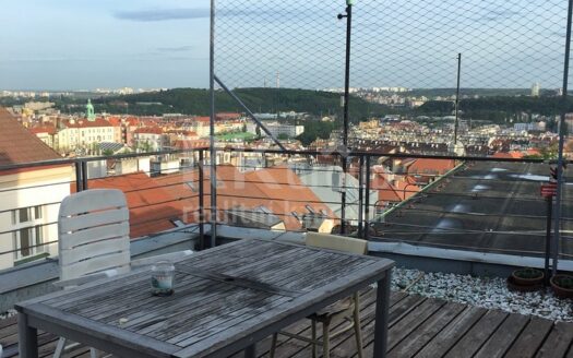 Pronájem bytu 2+1, 58 m² – Praha, Vršovice, ulice Voroněžská 174