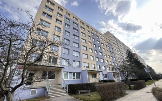 Byt 2+kk, 43 m² – Praha, Chodov, ulice Jarníkova 1873 na prodej | REALT