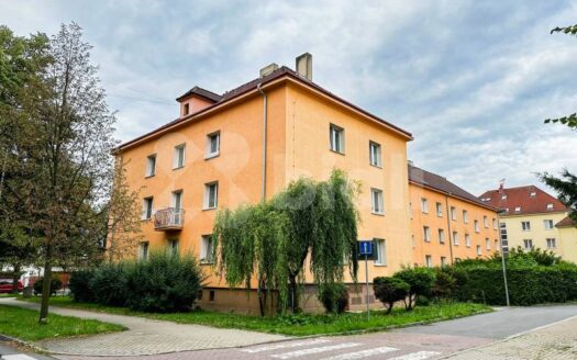 Byt 3+kk, 65 m² – Praha, Kbely, ulice Toužimská 660 k pronájmu | REALT