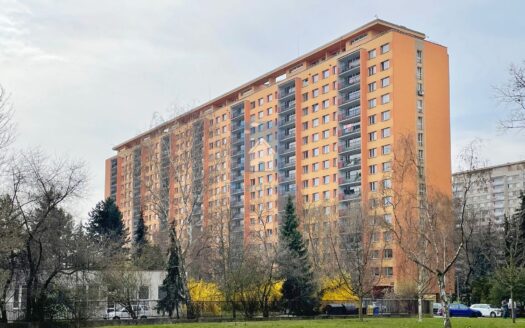 Byt 2+kk, 43 m² – Praha, Kobylisy, ulice Rajmonova k pronájmu | REALT