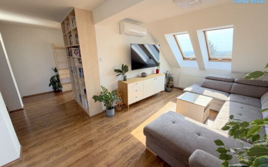 Byt 4+1, 110 m² – Praha, Březiněves, ulice Bezinková na prodej | REALT