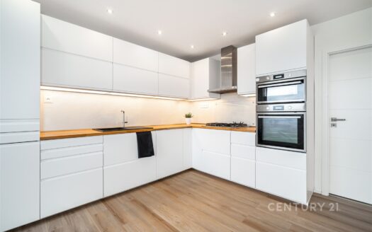 Prodej bytu 3+kk, 74 m² – Praha, Modřany, ulice Krouzova 3040