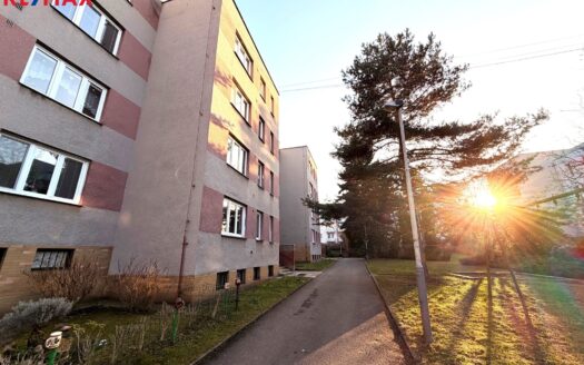 Byt 3+1, 79 m² – Praha, Zbraslav, ulice Svépomoci 315 k pronájmu | REALT