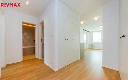 Prodej bytu 4+kk, 73 m² – Praha, Stodůlky, ulice Neustupného 1831