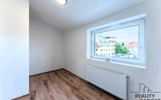 Byt 2+1, 30 m² – Praha, Břevnov, ulice Na břevnovské pláni k pronájmu | REALT