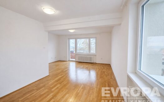 Byt 3+1, 76 m² – Praha, Modřany, ulice Hájenská 1866 k pronájmu | REALT