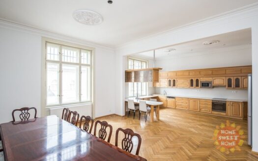 Pronájem bytu 5+1 a více, 197 m² – Praha, Josefov, ulice Pařížská 97