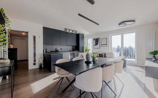 Byt 4+kk, 115 m² – Praha, Běchovice, ulice Českobrodská 1 na prodej | REALT