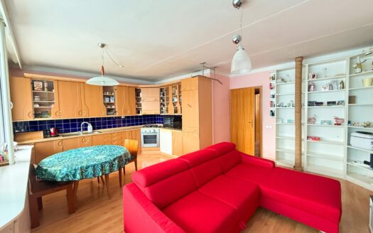 Prodej bytu 3+kk, 57 m² – Praha, Prosek, ulice Veltruská