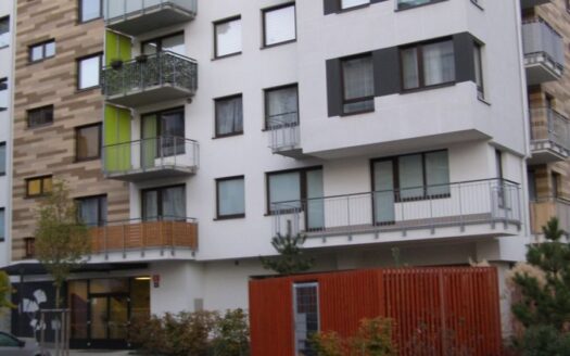 Prodej bytu 2+kk, 48 m² – Praha, Střížkov, ulice Makedonská 617