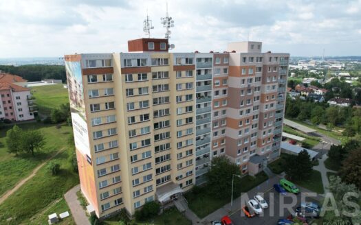 Prodej bytu 2+kk, 45 m² – Praha, Horní Měcholupy, ulice Nad přehradou 408