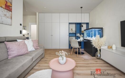 Prodej bytu 1+kk, 44 m² – Praha, Vinohrady, ulice náměstí Jiřího z Lobkovic 2235